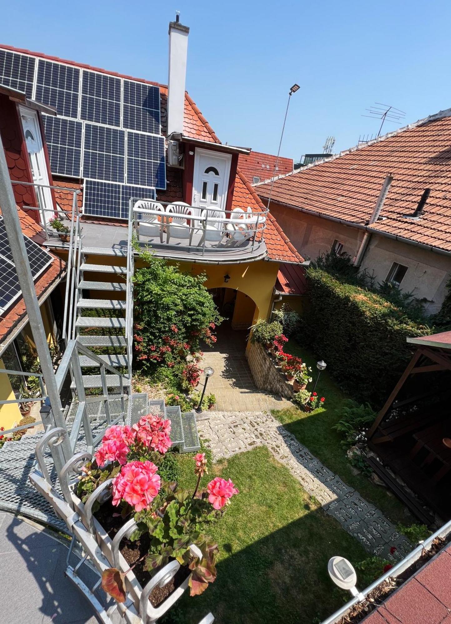 Óvár 12 Vendégház Tokaj Extérieur photo